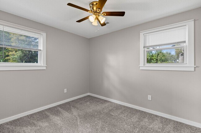 Building Photo - Seller Financing Available!