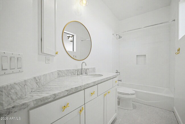 Building Photo - 18418 N 97th Pl