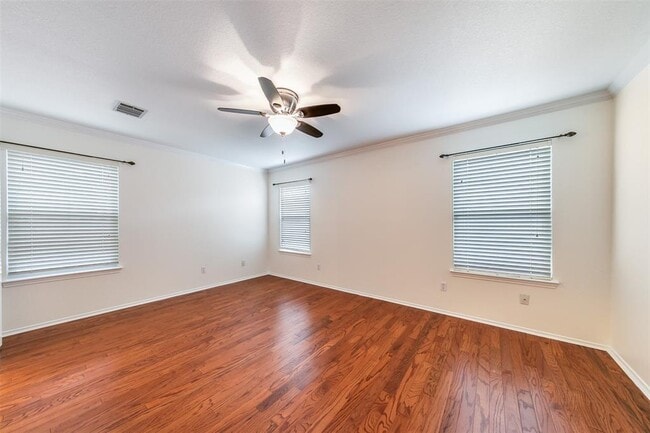 Building Photo - 7417 Peabody Dr