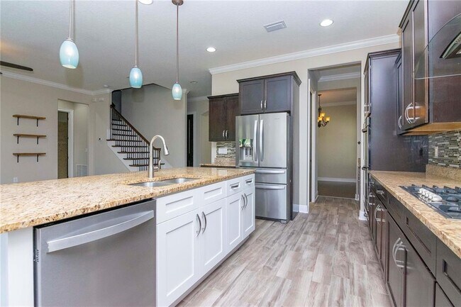 Building Photo - 4417 W Kensington Ave