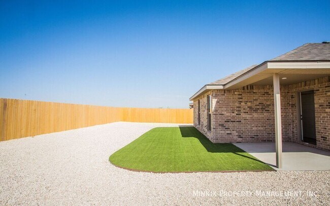 Building Photo - 2140 Langford Ave