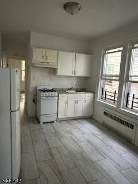 Building Photo - 231 Alexander St