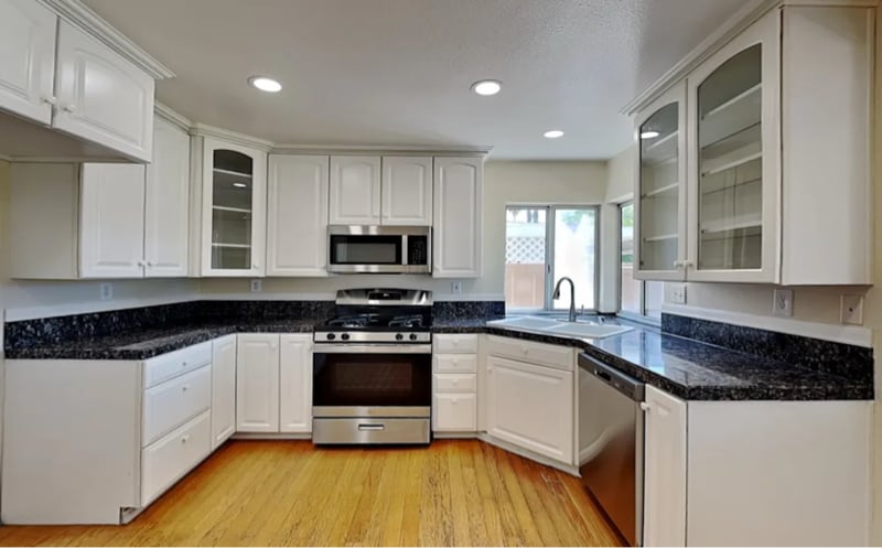 Building Photo - 28205 Orangegrove Ave