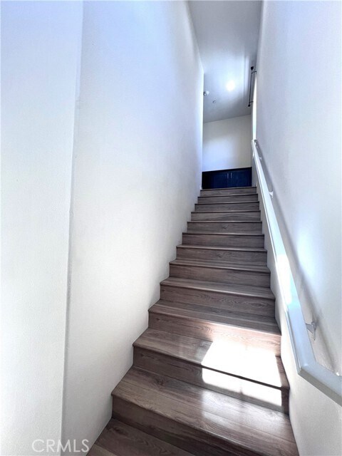 Building Photo - 2866 S Via Belamaria