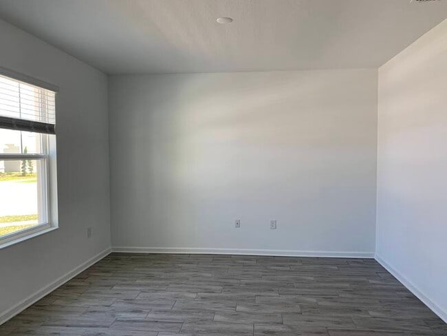 Building Photo - 843 Grant St