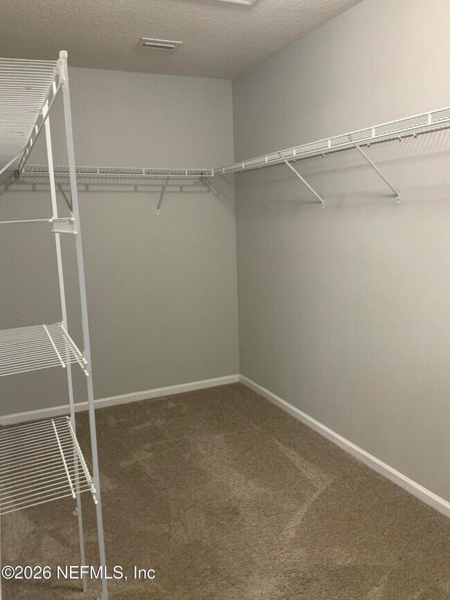 Building Photo - 121 Mahogany Bay Dr