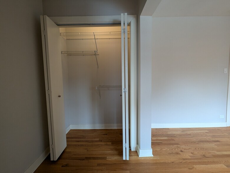 Building Photo - 2430 N Kedzie Blvd