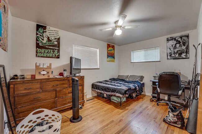 Building Photo - Lovely 4 Bed 2 Bath Ranch-Style House in Fort Collins!
