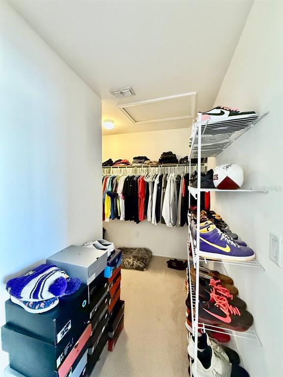 Building Photo - 9044 Aspen Hollow Pl