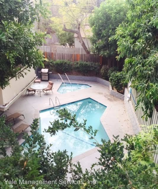 Building Photo - 10822 Otsego St