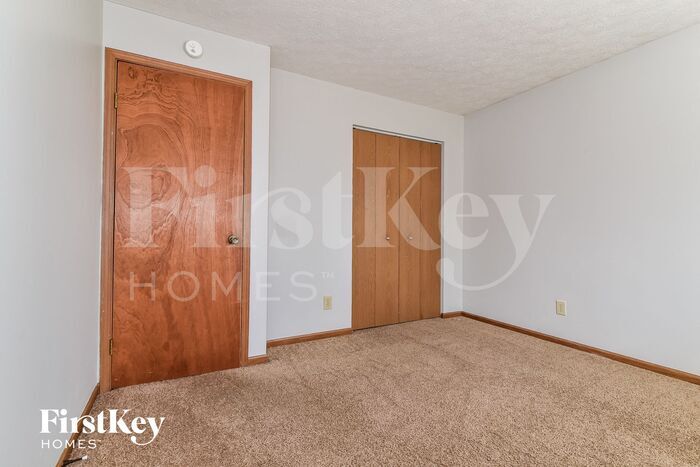 Building Photo - 5333 Telford Ct