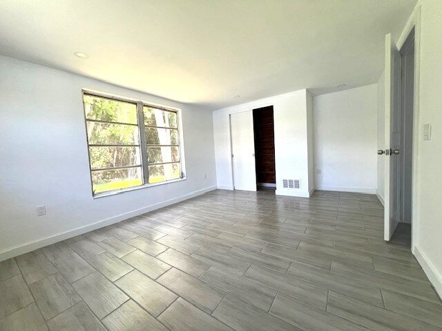 Building Photo - Beautiful 3/2 house in Gulf Harbor