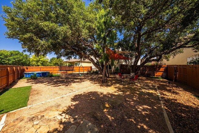Building Photo - Exquisite 2-Story Traditional Home