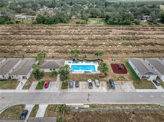 Building Photo - 1302 Ebro Ct