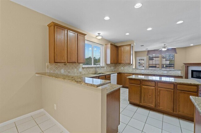 Building Photo - 1001 Chickory Ct