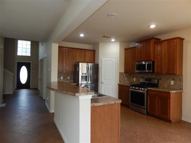 Building Photo - 2865 Laurel Oak Dr