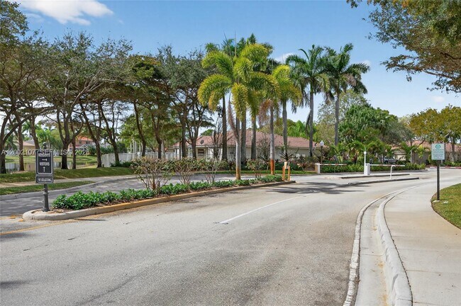 Building Photo - 1956 Pisces Terrace