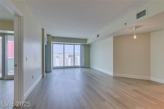 Building Photo - Luxury High-Rise Living at SKY | 29th Floo...