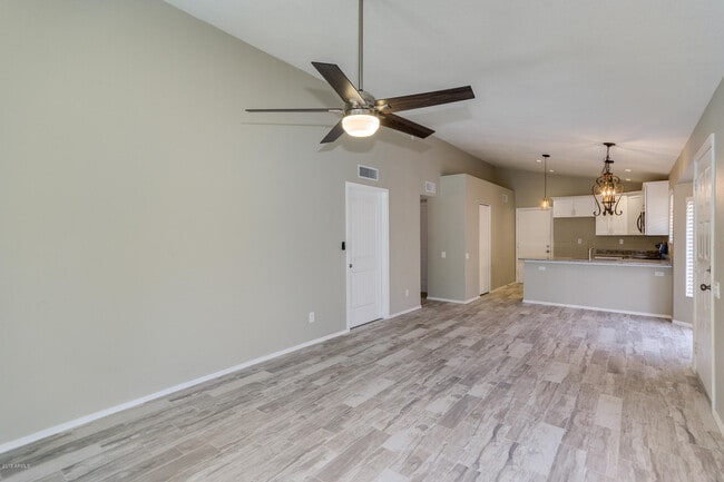 Building Photo - 5237 W Jupiter Way N