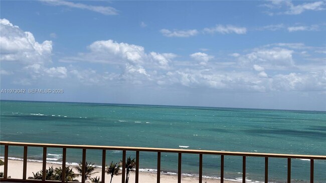 Building Photo - 177 Ocean Ln Dr
