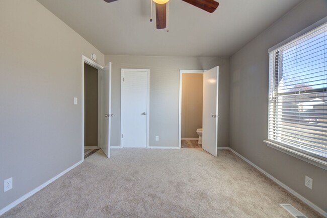 Building Photo - Available Mid January 3 Bedroom East Tulsa...