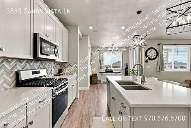 Building Photo - 3859 Sandy Vista Ln