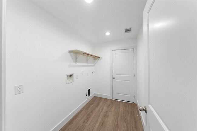 Building Photo - 31511 Boulder Cliff Ln