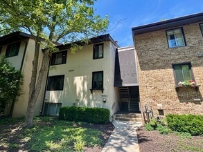 Building Photo - 10053 Windstream Dr