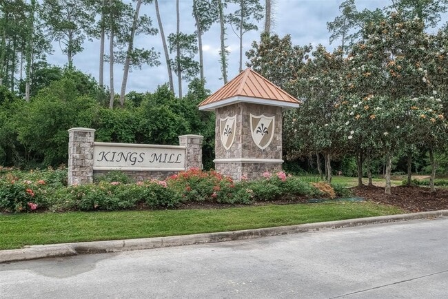 Building Photo - 21029 Crinet Square