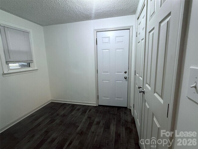 Building Photo - 9225 Moores Chapel Rd