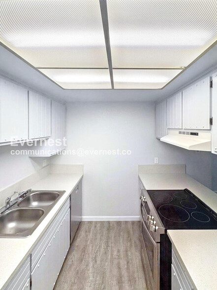 Building Photo - 6812 Folsom Oaks Ct