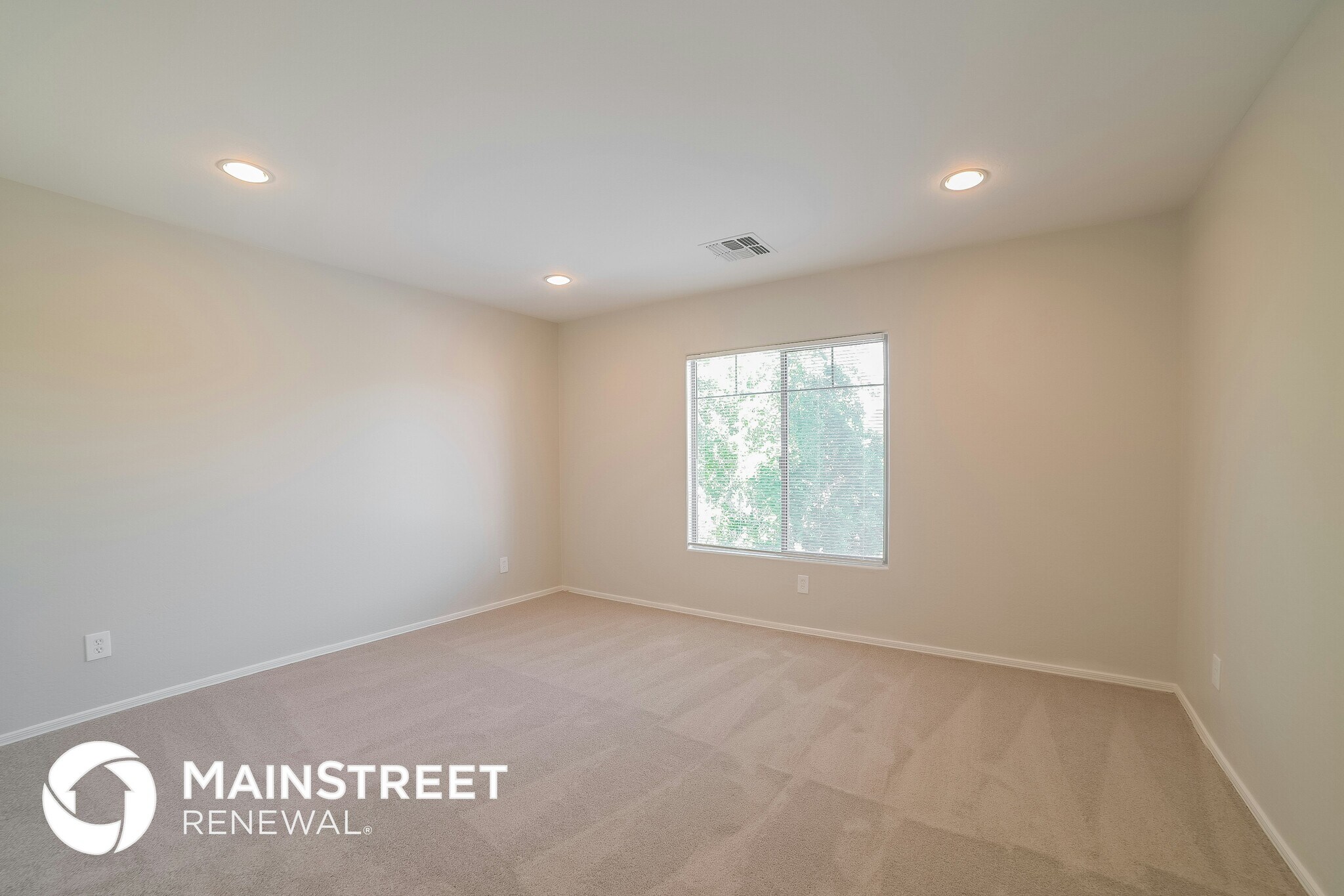 Building Photo - 11871 W Hadley St