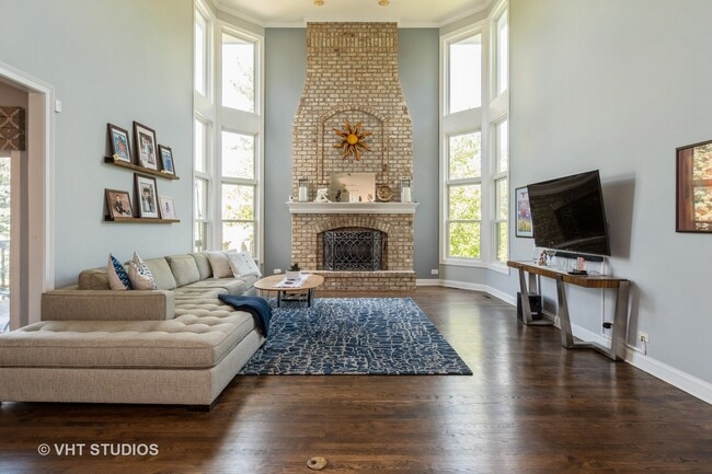Building Photo - 2328 Simsbury Ct