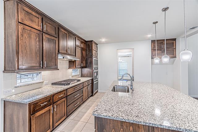 Building Photo - 3316 Hickory Ln