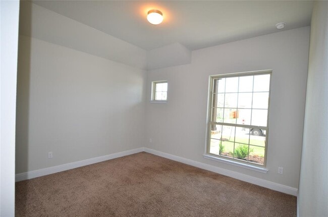 Building Photo - 3477 Pauling Loop