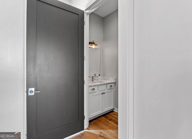 Building Photo - 167 Ravenhurst Ln