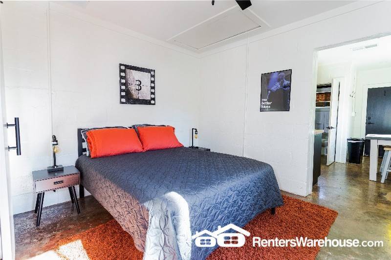 Building Photo - 958 Smith St SW