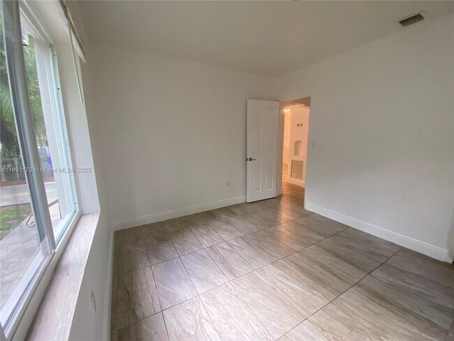 Building Photo - 251 NW 41st St