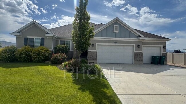 Building Photo - 13022 Sand Creek Dr