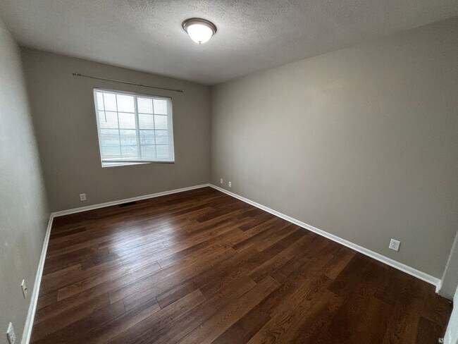 Building Photo - 6206 N 149th St