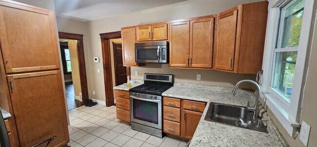 Building Photo - 7511 Indiana Ave