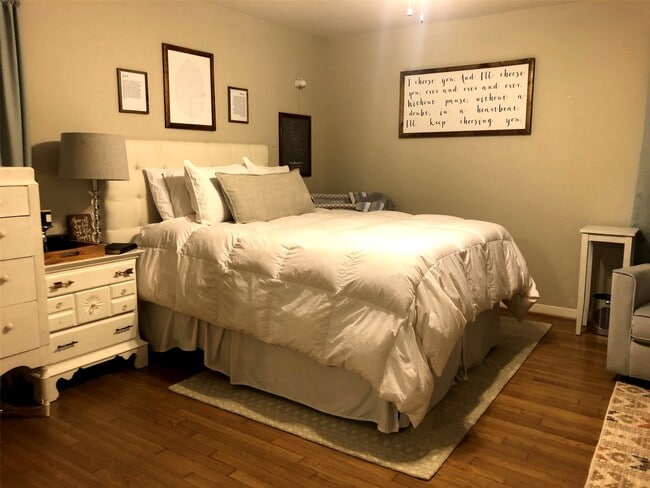 Building Photo - 7151 Neff St