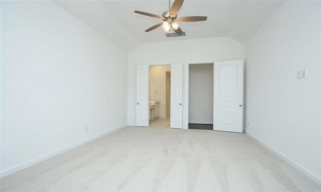 Building Photo - 9634 Wright Dr