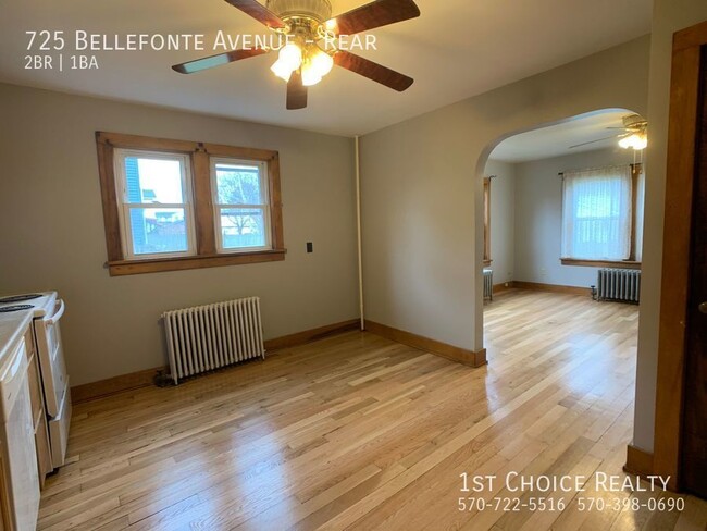 Building Photo - 725 Bellefonte Ave