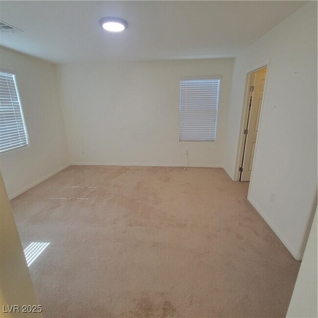 Building Photo - 1836 Pinsky Ln