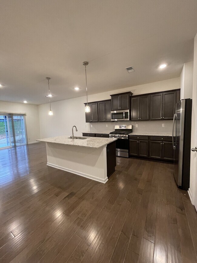 Building Photo - 251 Harpers Run Ln