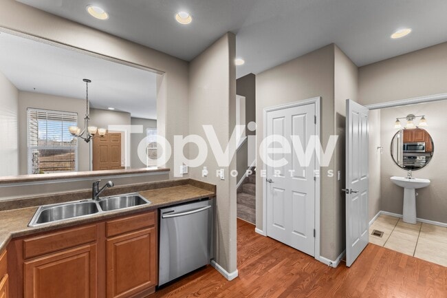 Building Photo - 7045 Red Sand Grove