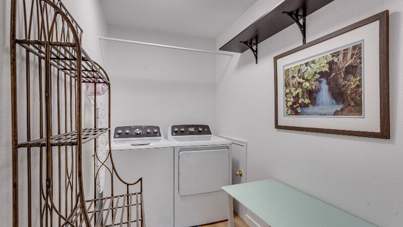 Building Photo - 15270 SW Springdale Ct