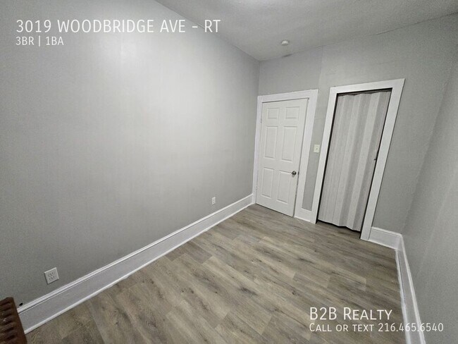 Building Photo - 3019 Woodbridge Ave