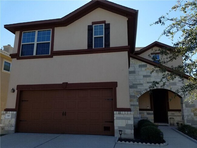 Building Photo - 7317 Highland Bluff Cove